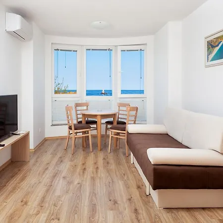 Neven Apartmán Achtopol